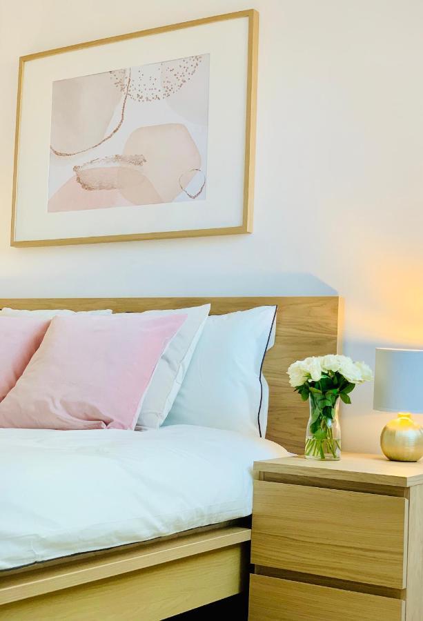 Apartament Pietrowy W Centrum Klodzka Z Darmowym Parkingiem Kłodzko Extérieur photo